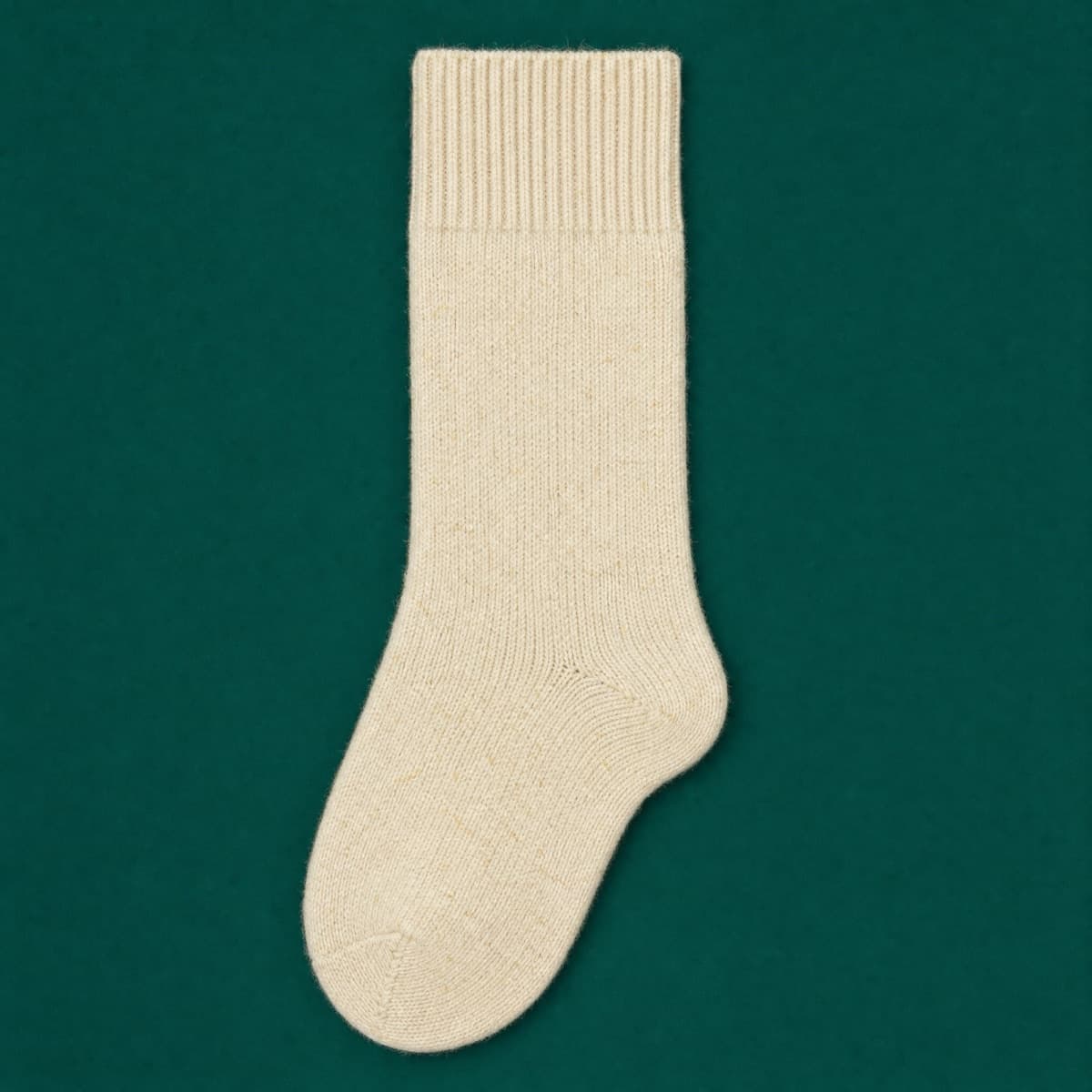 Cotton Loop 30 — 30% recycled yarn, photographed flat