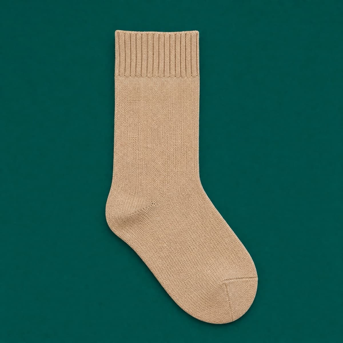 Cotton Loop 60 — 60% recycled yarn, photographed flat